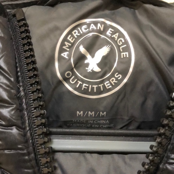 AMERICAN EAGLE PUFFER JACKET SIZE M. NWOT - Picture 2 of 3